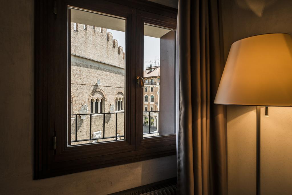 Myplace Piazza Dei Signori Apartments Treviso Exterior photo